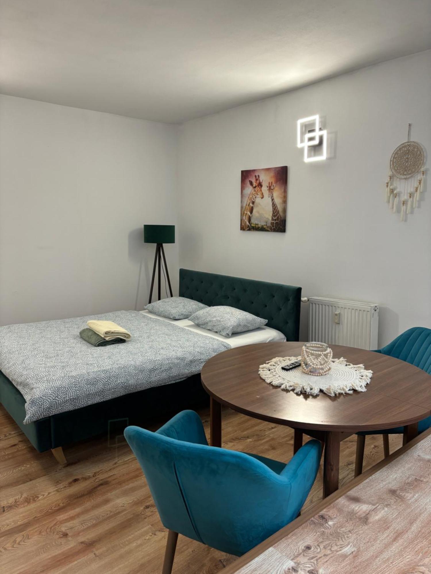 Central Apartment New Studio コシツェ エクステリア 写真